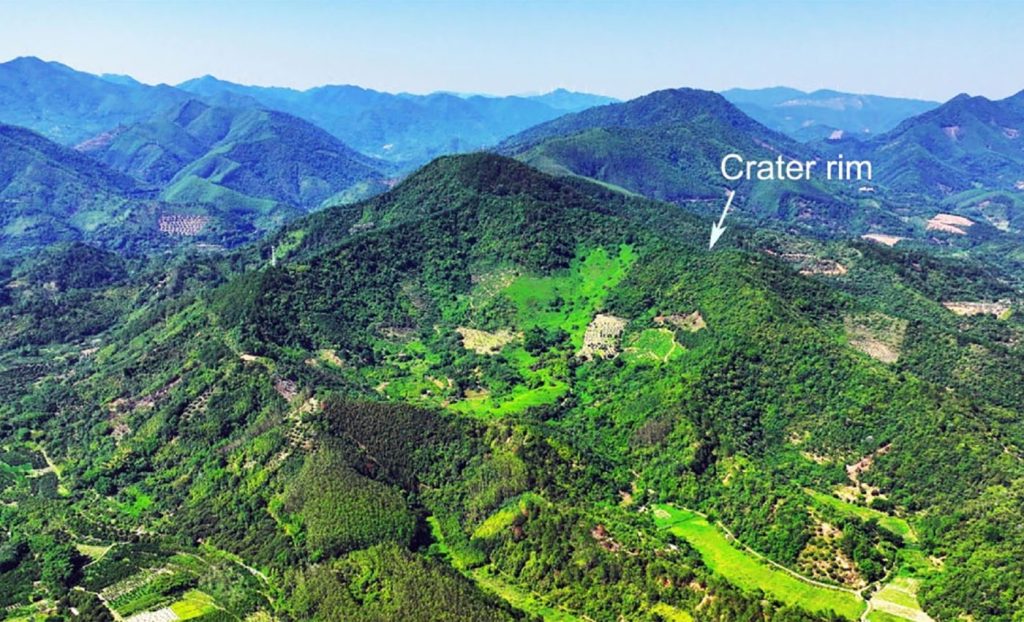 চীনের জিনলিন উল্কা-গহ্বর