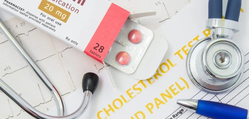 স্ট্যাটিনের পার্শ্বপ্রতিক্রিয়া : আতঙ্কের রাজনীতি 